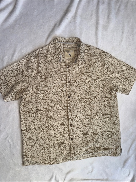 Island Republic Other - Island Republic Cream and Brown Patterned Short-Sleeve Button-Down Shirt